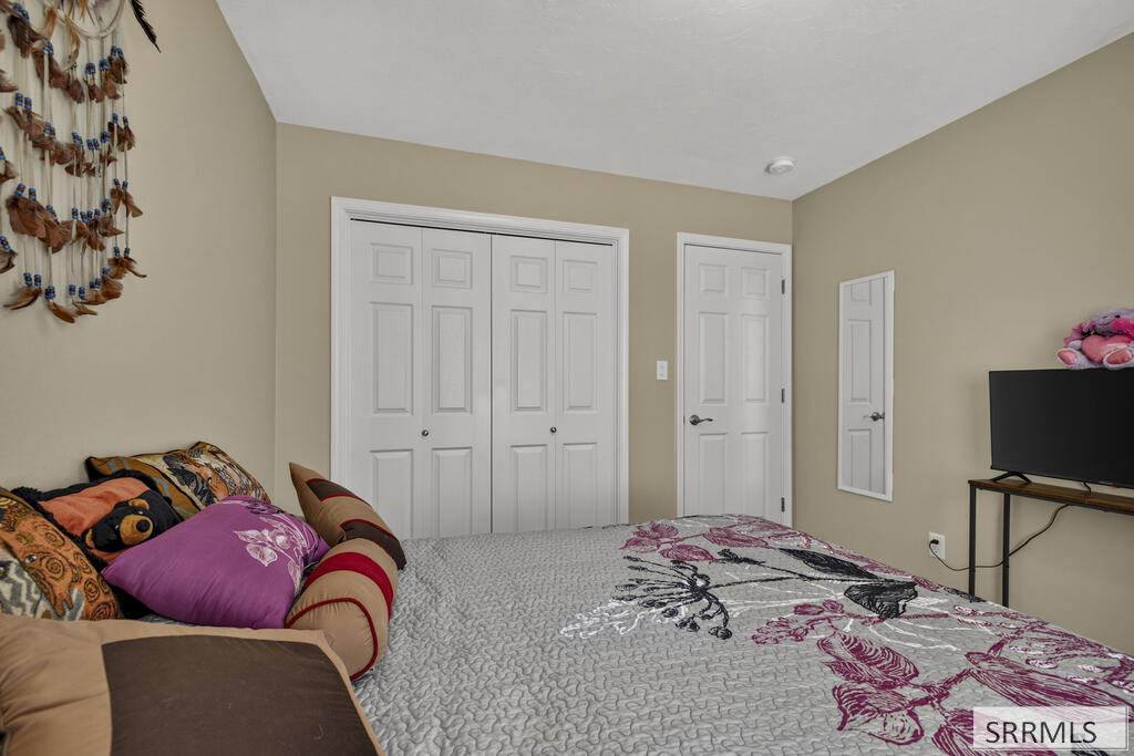 1640 Summer Way Property Photo 25