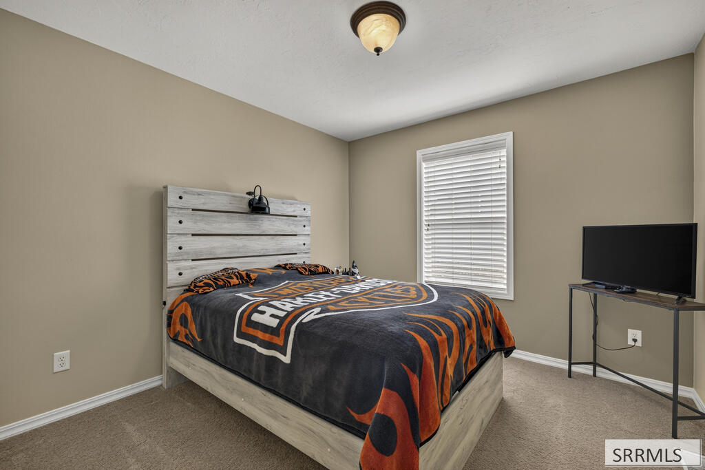 1640 Summer Way Property Photo 26