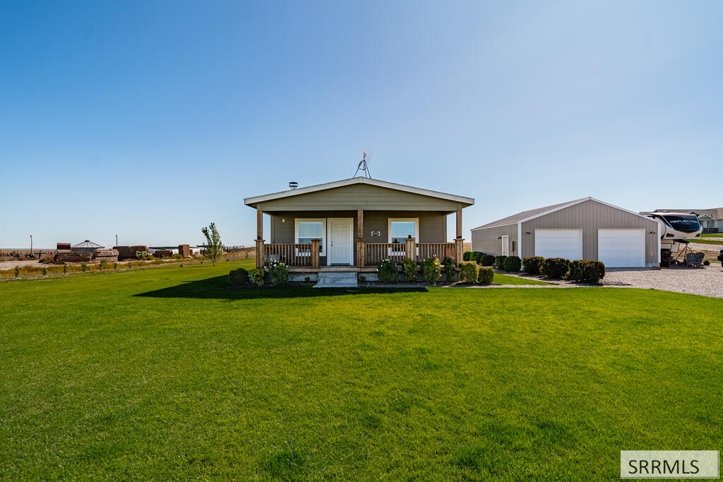 621 N 1300 W Property Photo 2