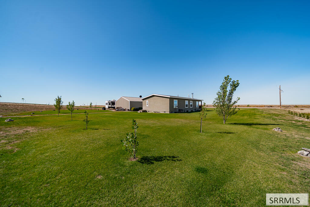 621 N 1300 W Property Photo 3
