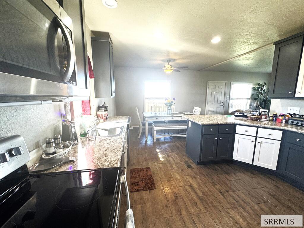 621 N 1300 W Property Photo 15