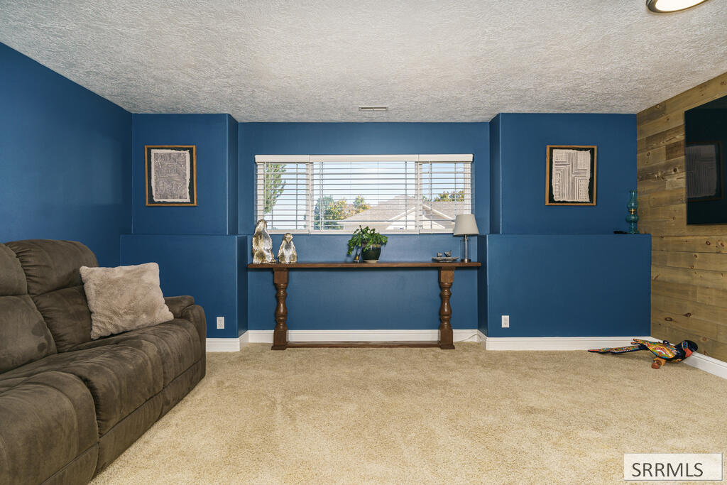 2387 Gail Drive Property Photo 24