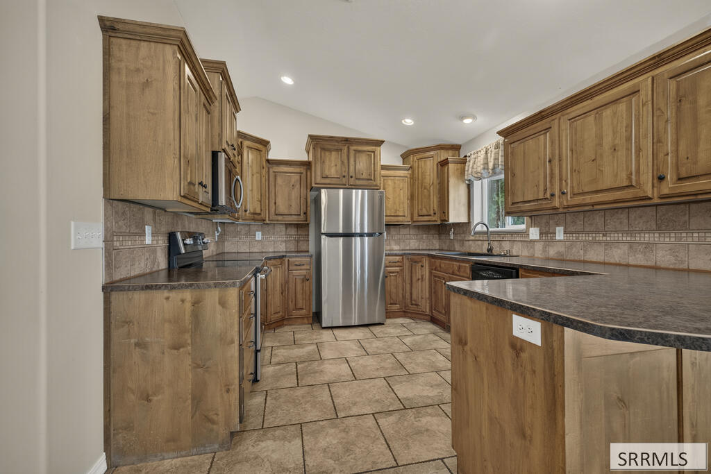 3840 Summer Sun Drive Property Photo 4