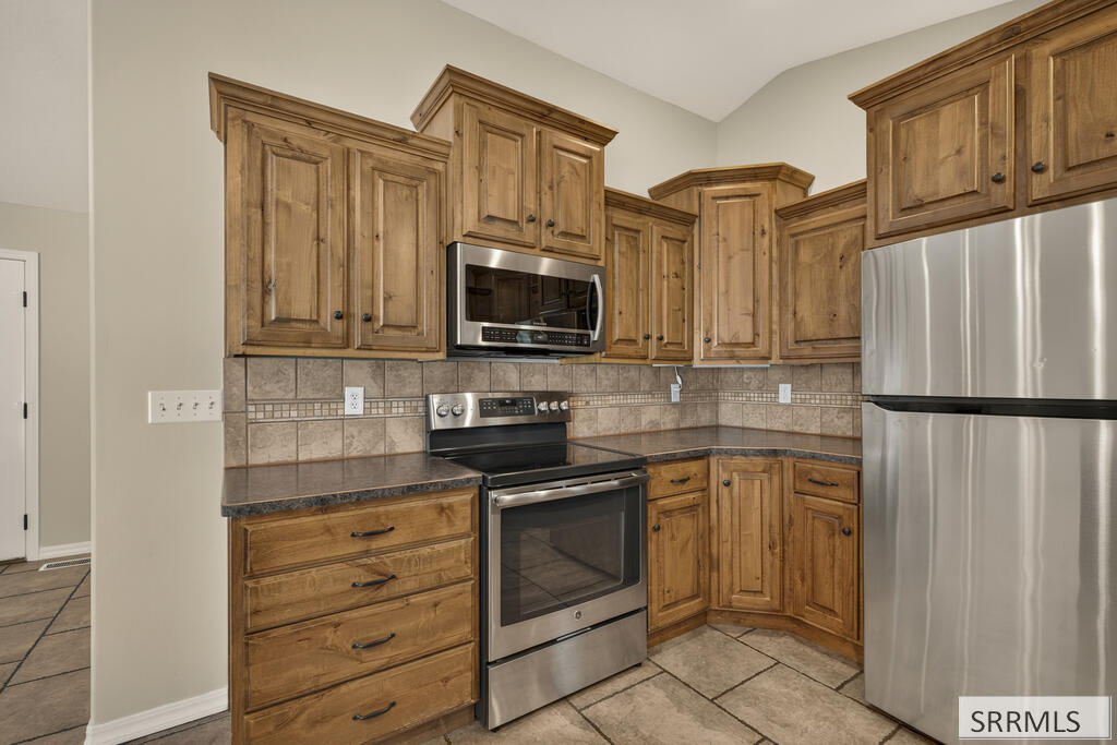 3840 Summer Sun Drive Property Photo 6