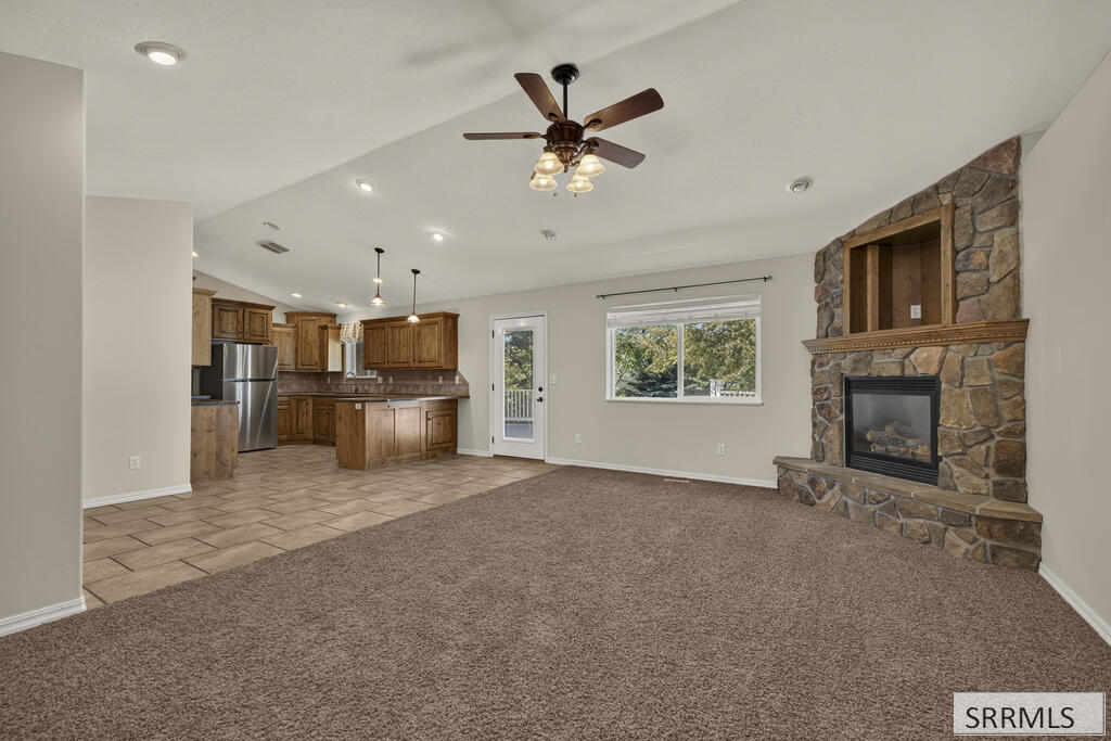3840 Summer Sun Drive Property Photo 8