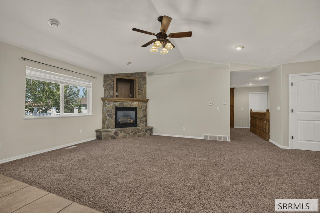 3840 Summer Sun Drive Property Photo 11