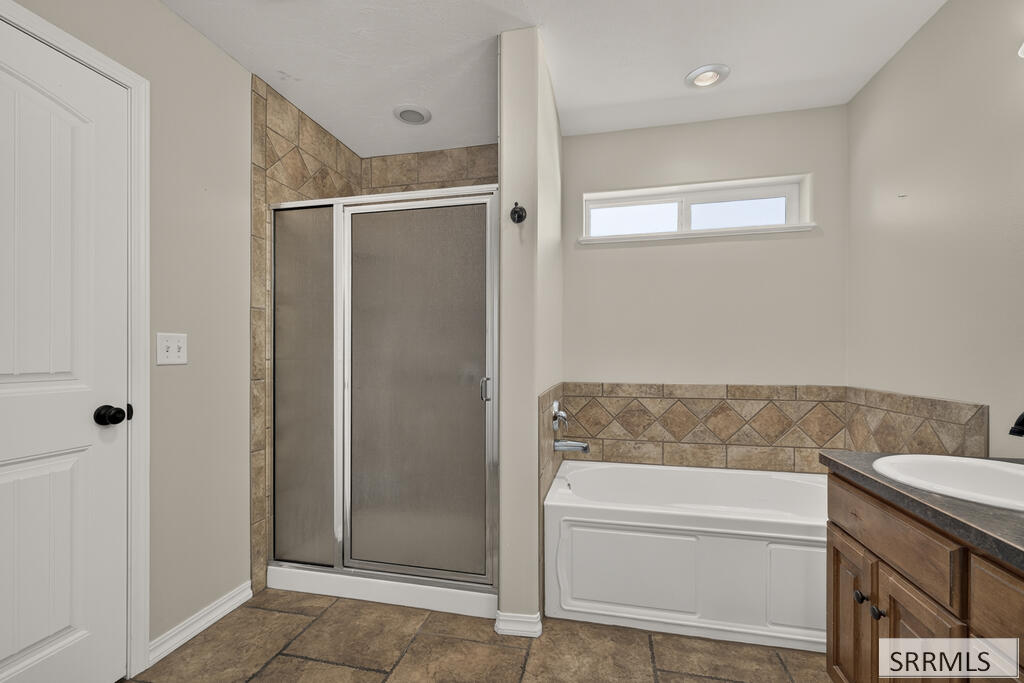 3840 Summer Sun Drive Property Photo 15