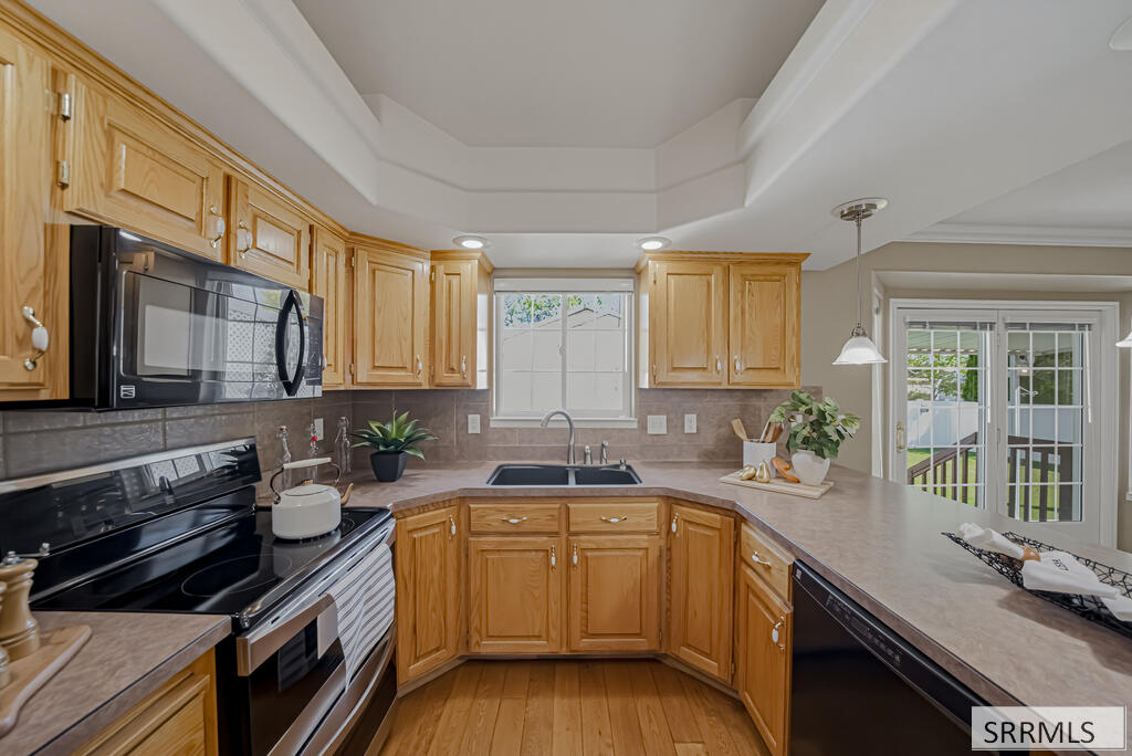 3049 Brookstone Circle Property Photo 16