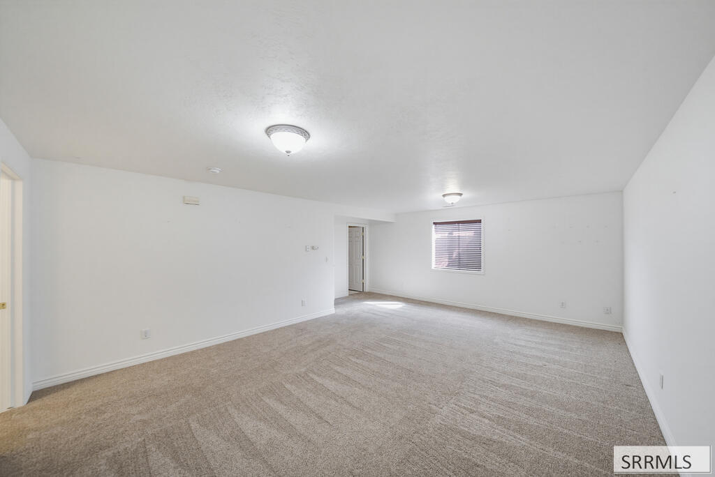 3049 Brookstone Circle Property Photo 34