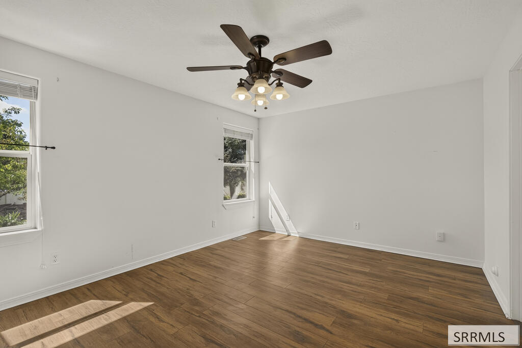 655 W Dove Circle Property Photo 13