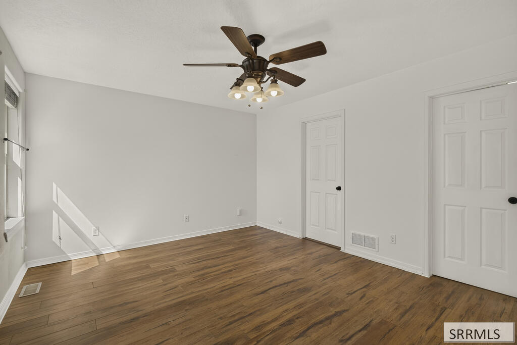 655 W Dove Circle Property Photo 14