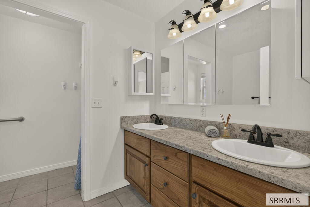 655 W Dove Circle Property Photo 15