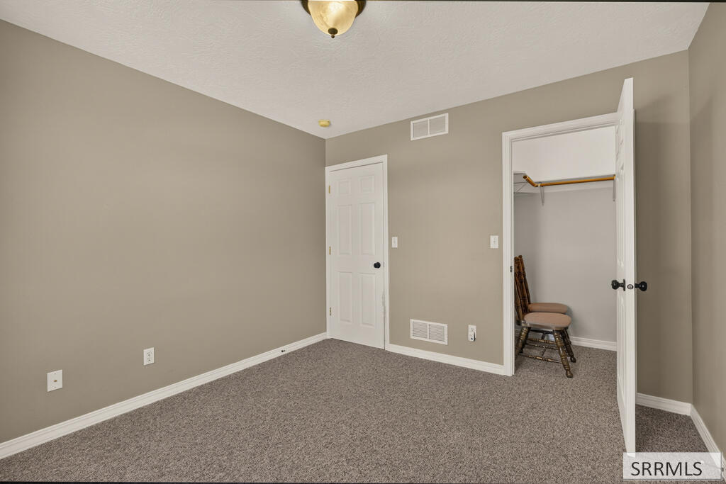 655 W Dove Circle Property Photo 24