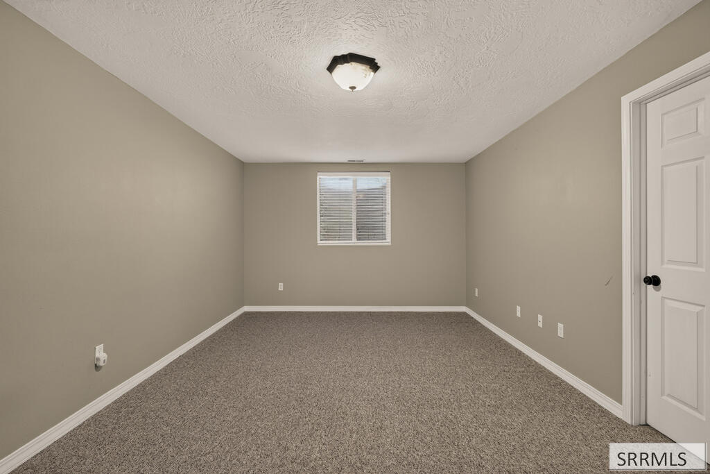 655 W Dove Circle Property Photo 27