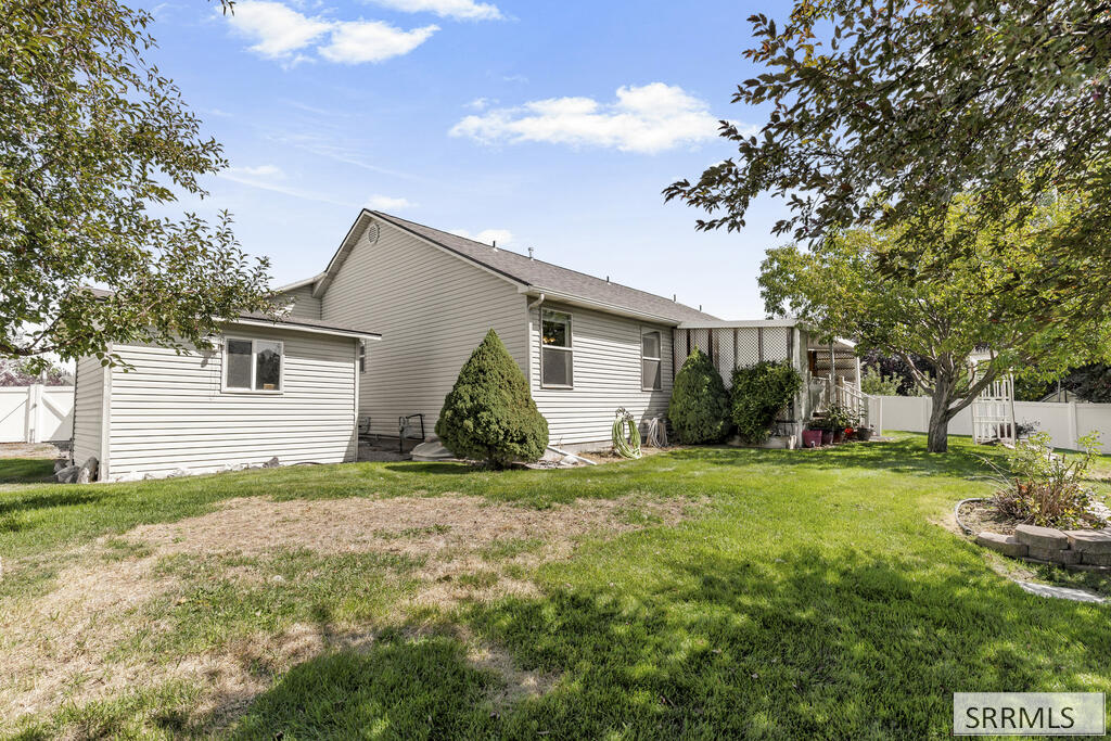 655 W Dove Circle Property Photo 44