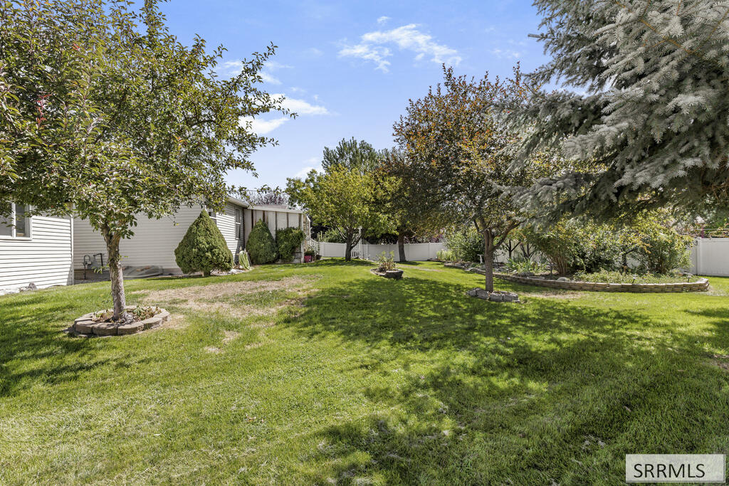 655 W Dove Circle Property Photo 46