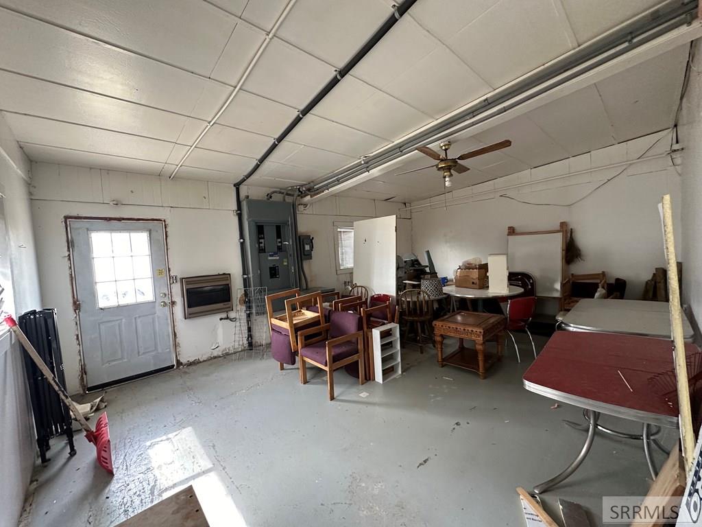 110 N Main Street Property Photo 14