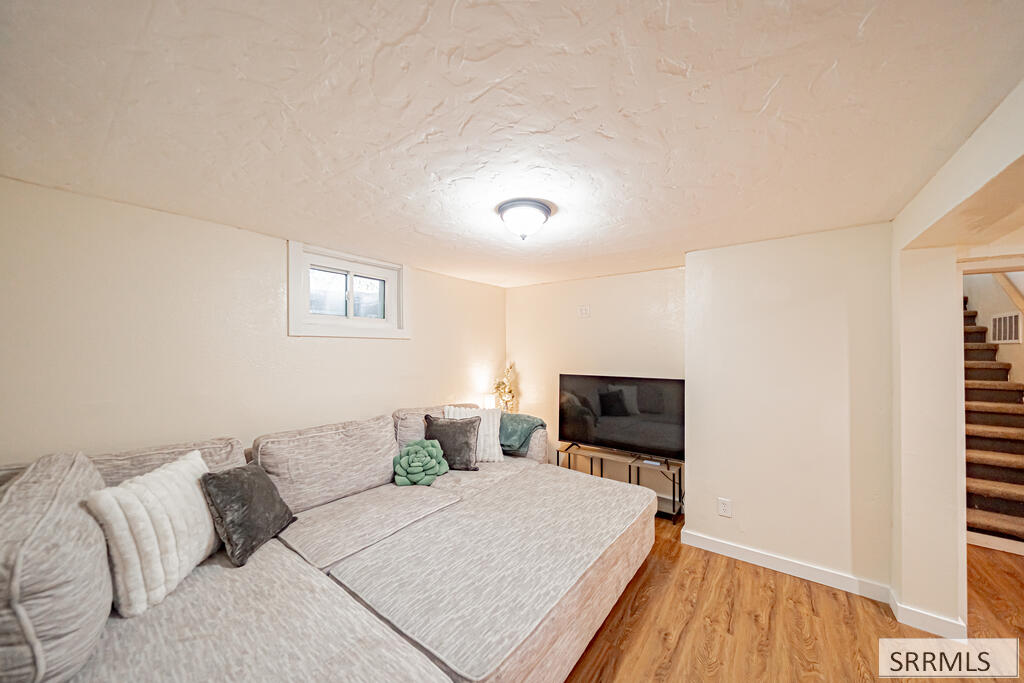 1640 S Boulevard Property Photo 35