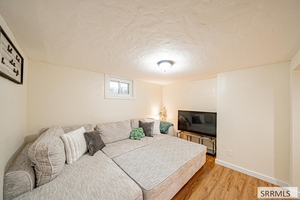 1640 S Boulevard Property Photo 36