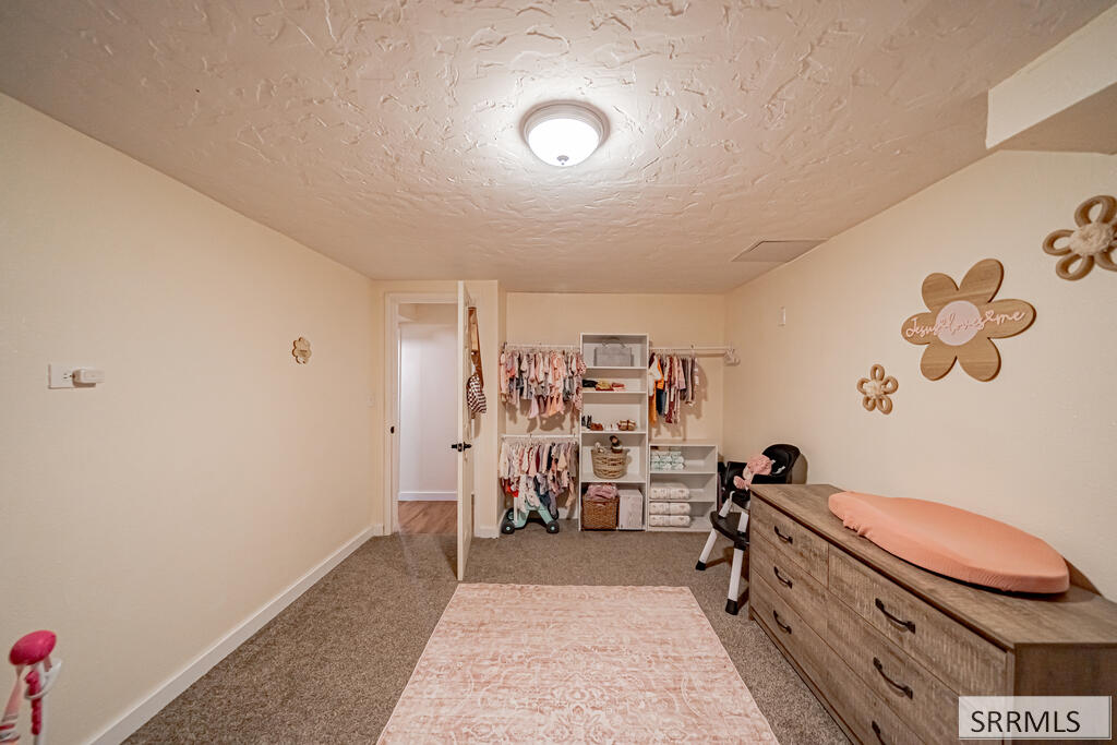 1640 S Boulevard Property Photo 39