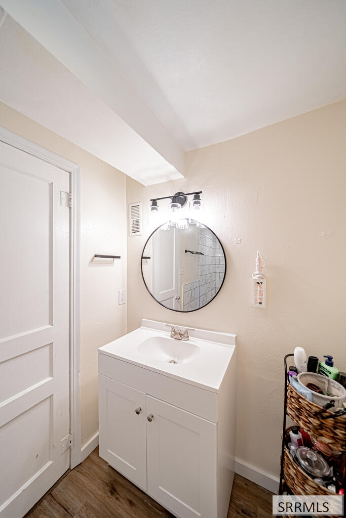 1640 S Boulevard Property Photo 42