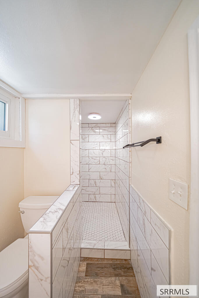 1640 S Boulevard Property Photo 43
