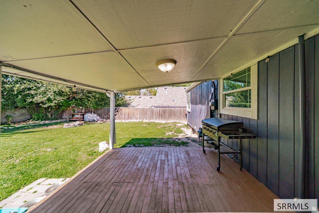 1640 S Boulevard Property Photo 49