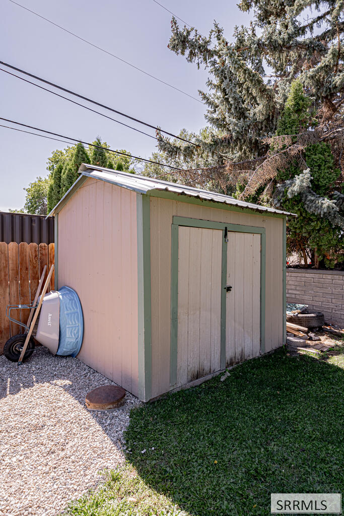 1640 S Boulevard Property Photo 54