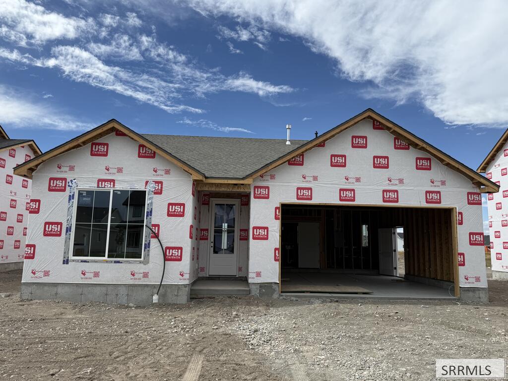 651 S 2315 W Property Photo 1