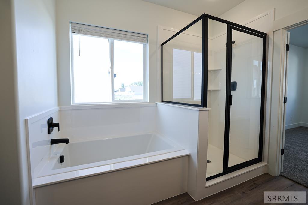 651 S 2315 W Property Photo 6