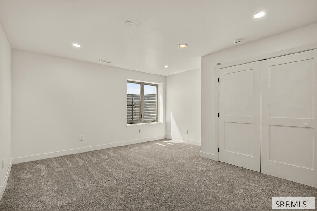 2225 Clover Meadow Way Property Photo 49
