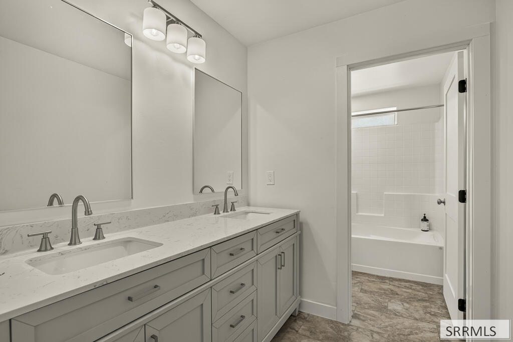2225 Clover Meadow Way Property Photo 50