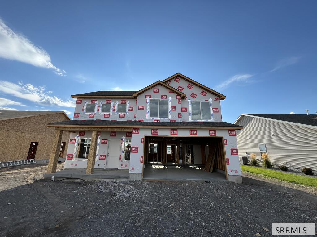 647 S 2315 W Property Photo 1
