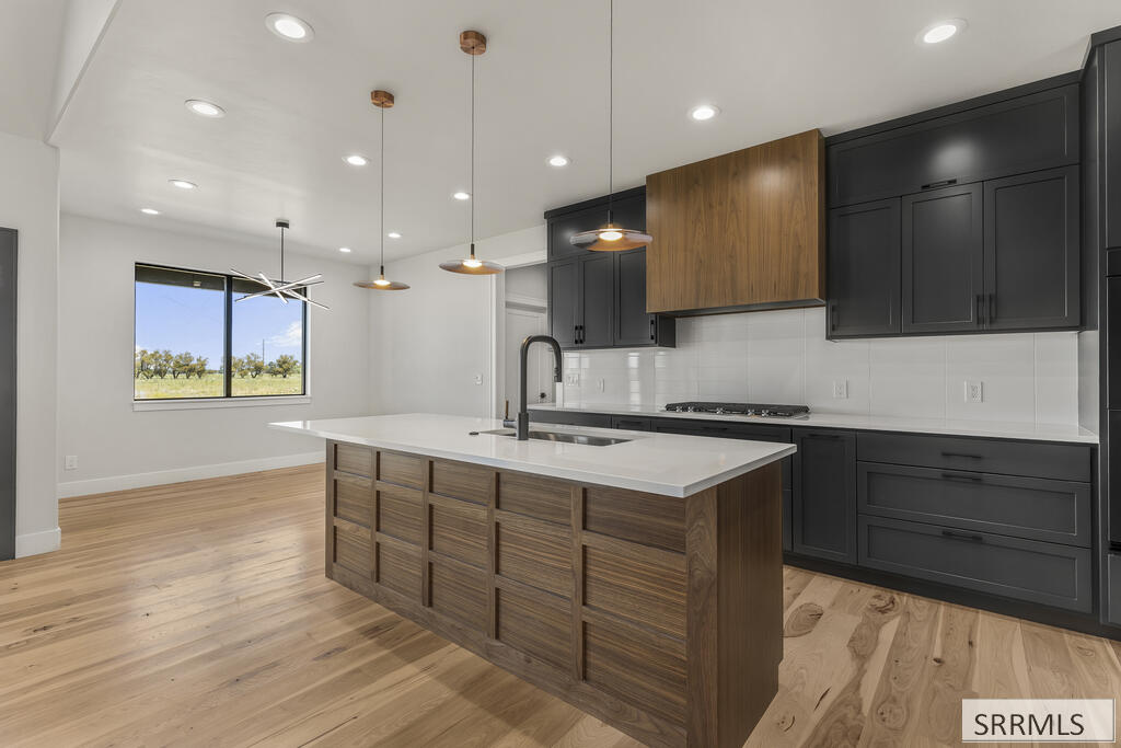 3765 E 369 N Property Photo 17