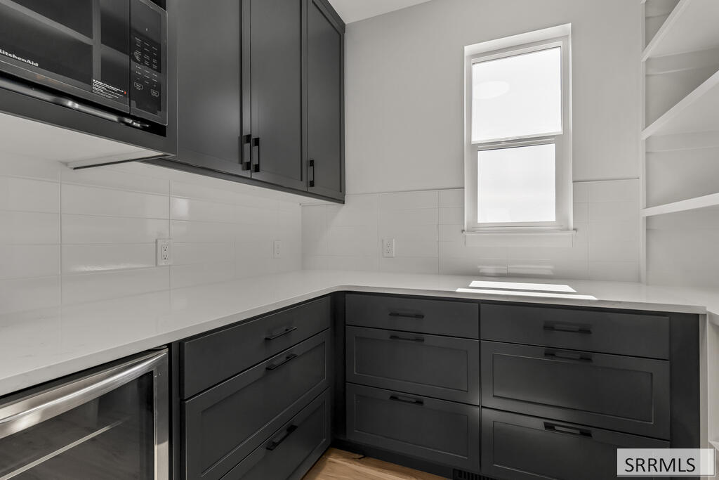 3765 E 369 N Property Photo 25
