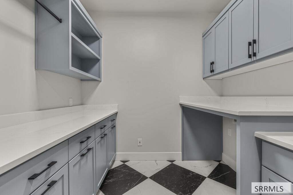 3765 E 369 N Property Photo 27