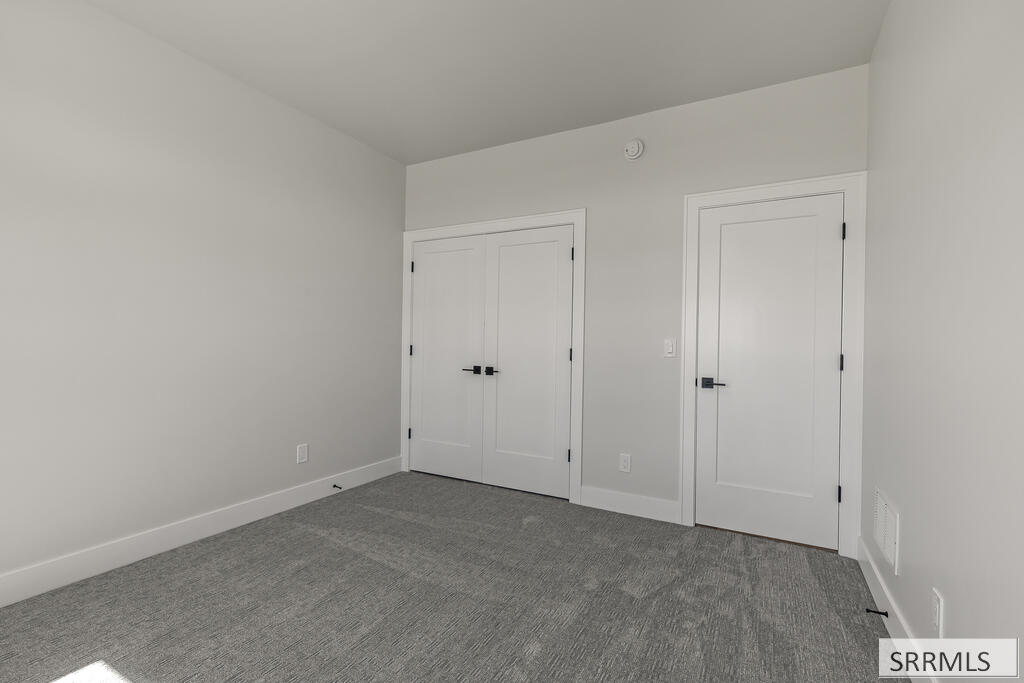 3765 E 369 N Property Photo 44