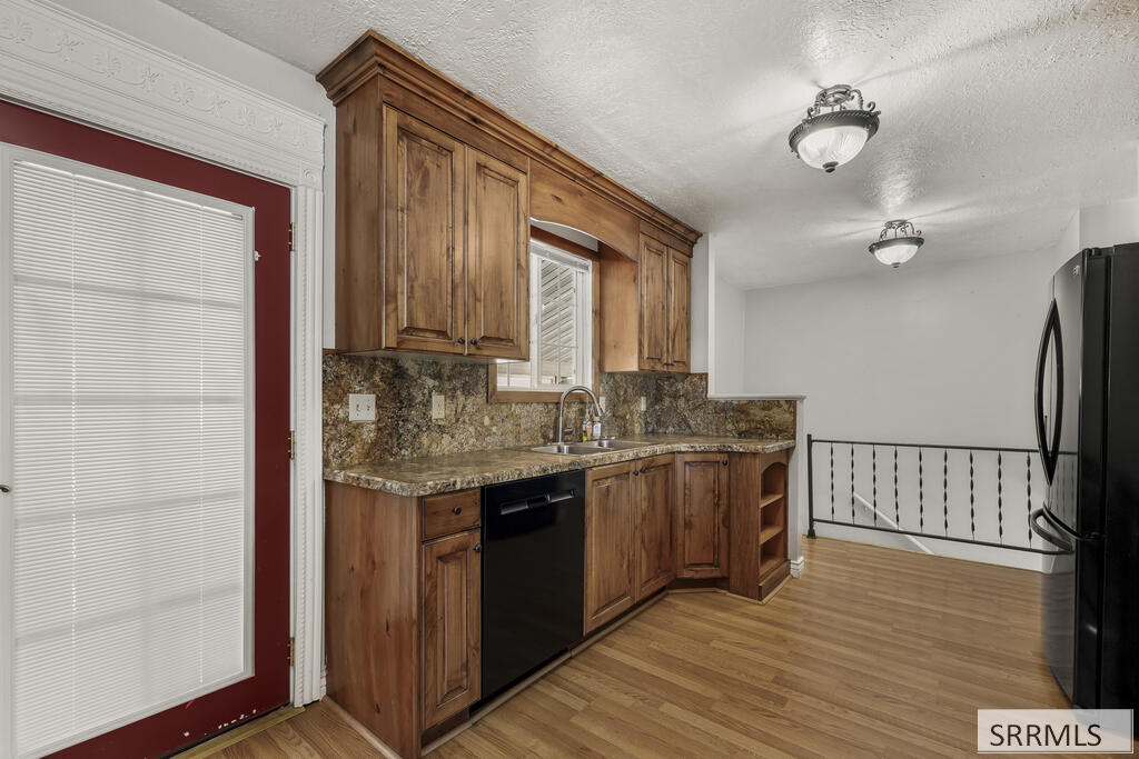 71 N 3rd W Property Photo 7