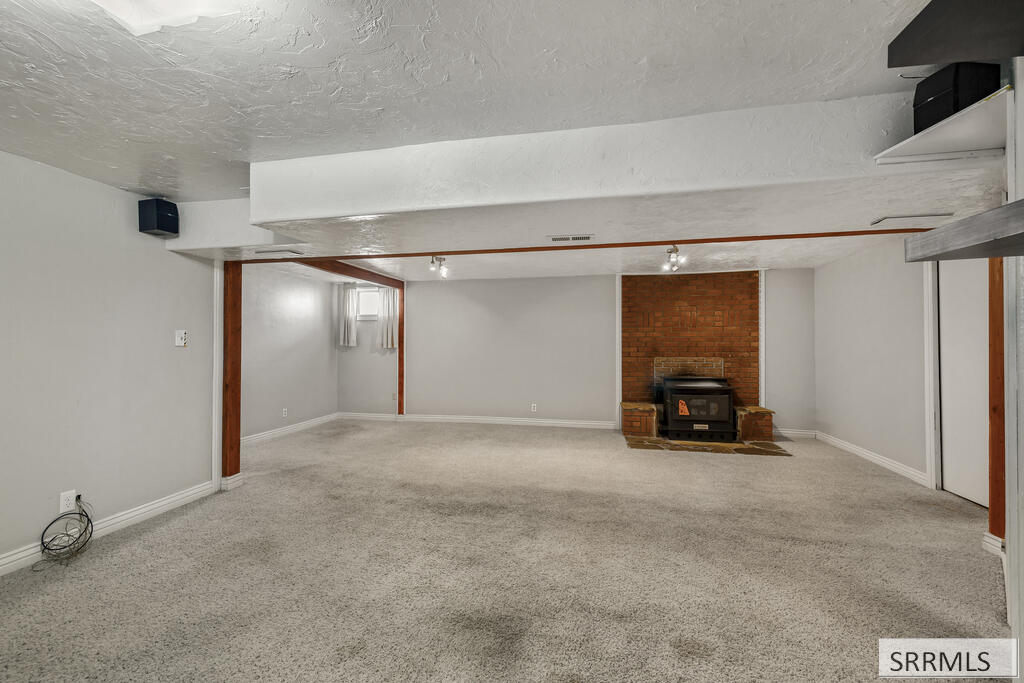 71 N 3rd W Property Photo 18
