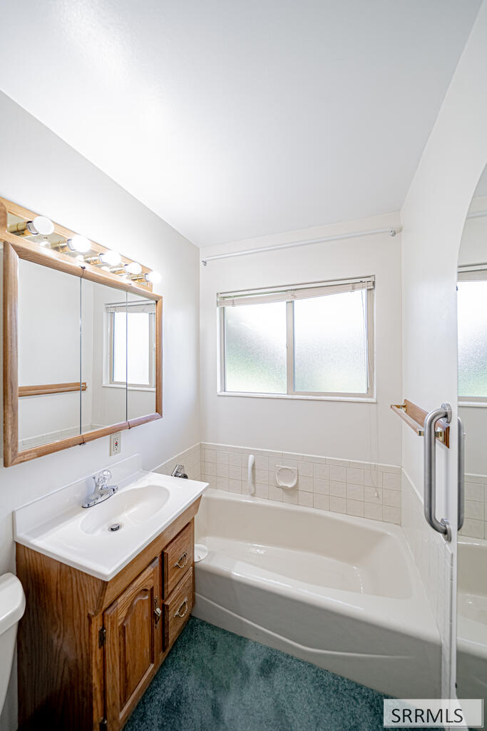 499 Valley Drive Property Photo 24