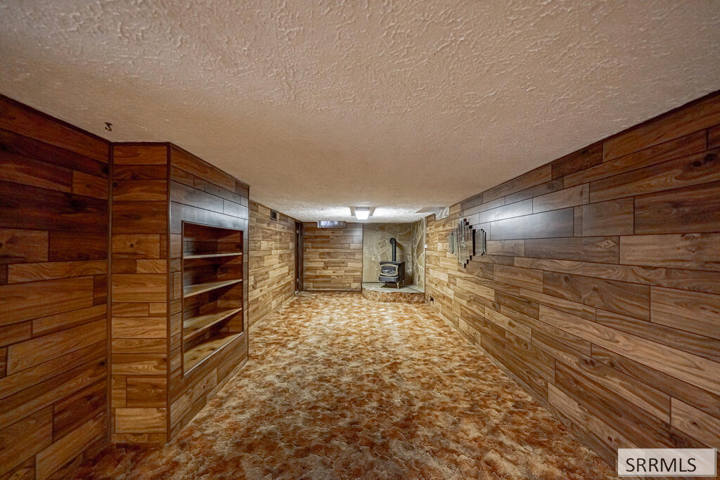 499 Valley Drive Property Photo 26
