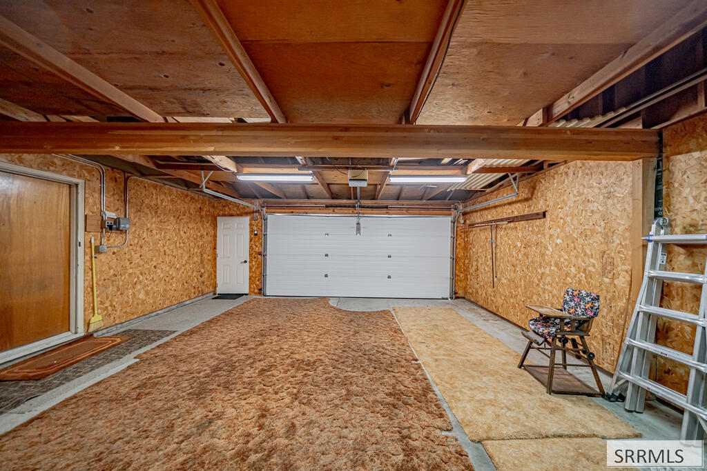 499 Valley Drive Property Photo 42
