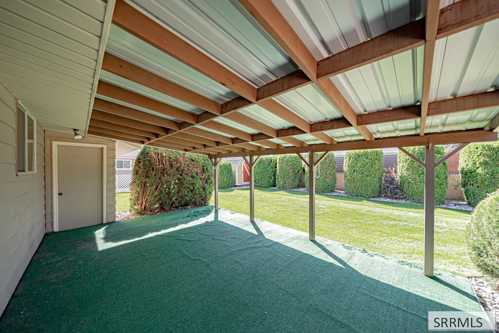 499 Valley Drive Property Photo 44