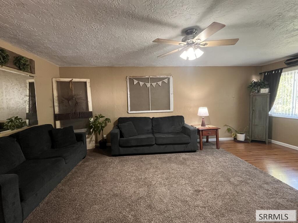 170 Meadowlark Drive Property Photo 2