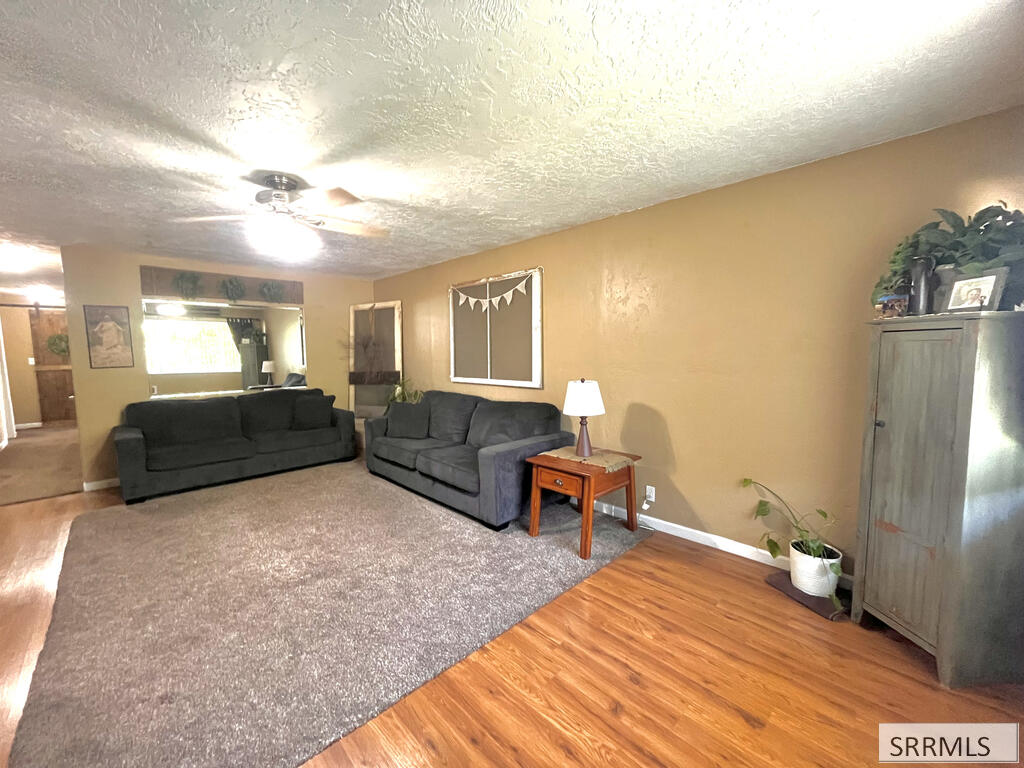 170 Meadowlark Drive Property Photo 3