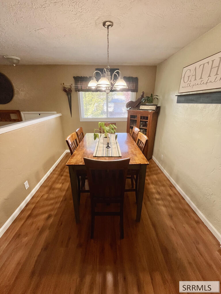 170 Meadowlark Drive Property Photo 4