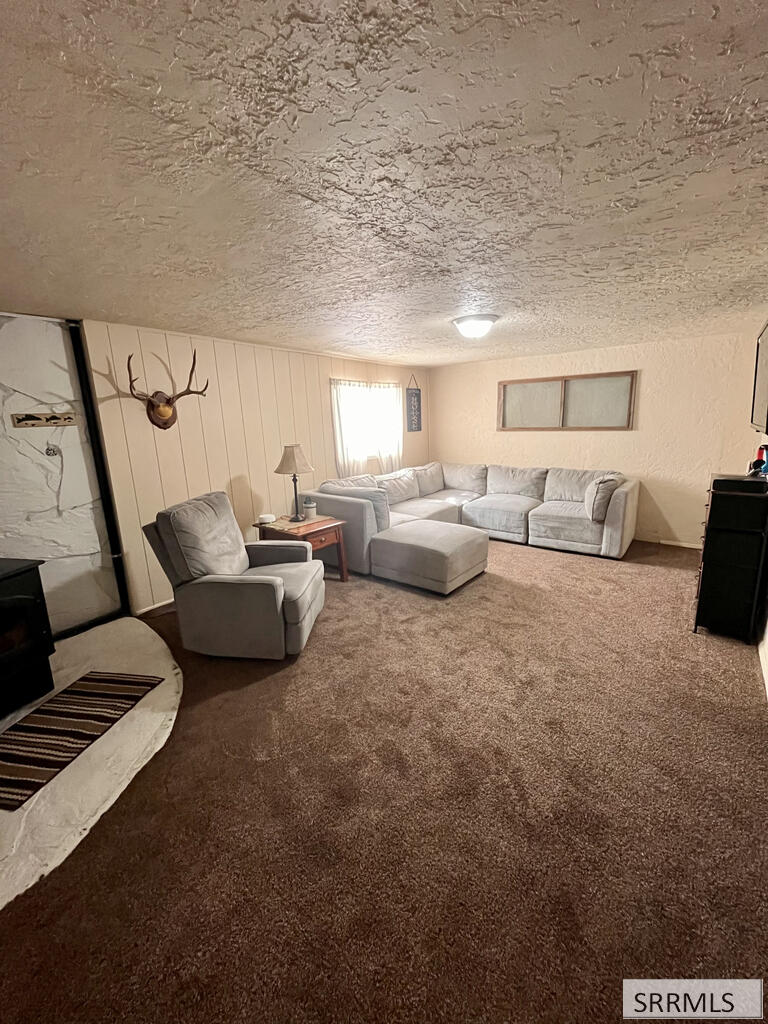170 Meadowlark Drive Property Photo 12