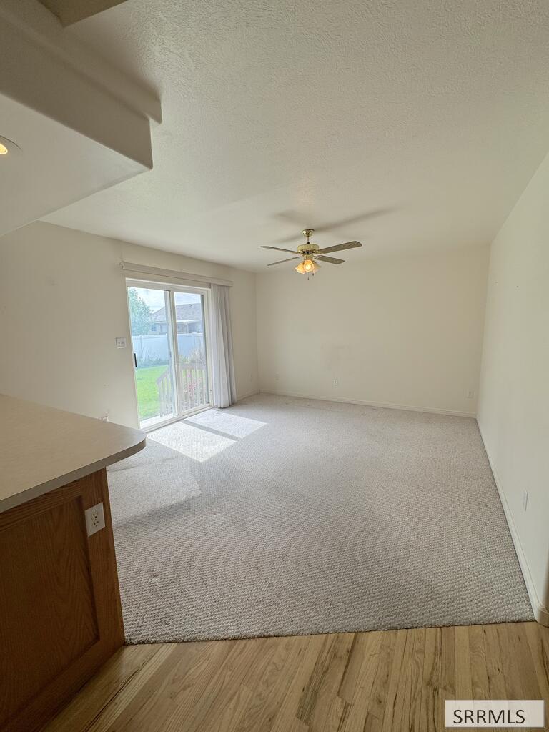 2934 E Oakhaven Circle Property Photo 12