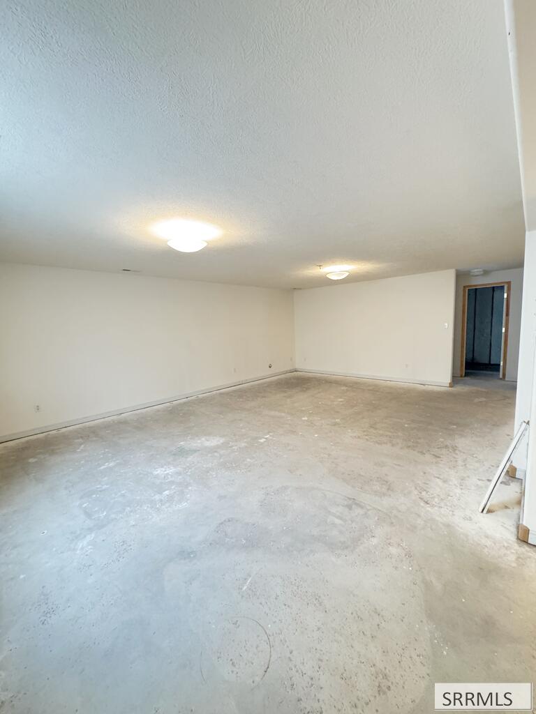 2934 E Oakhaven Circle Property Photo 25