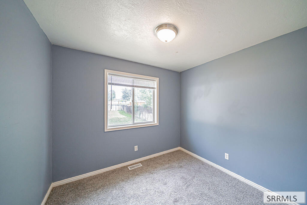 256 Susan Drive Property Photo 34
